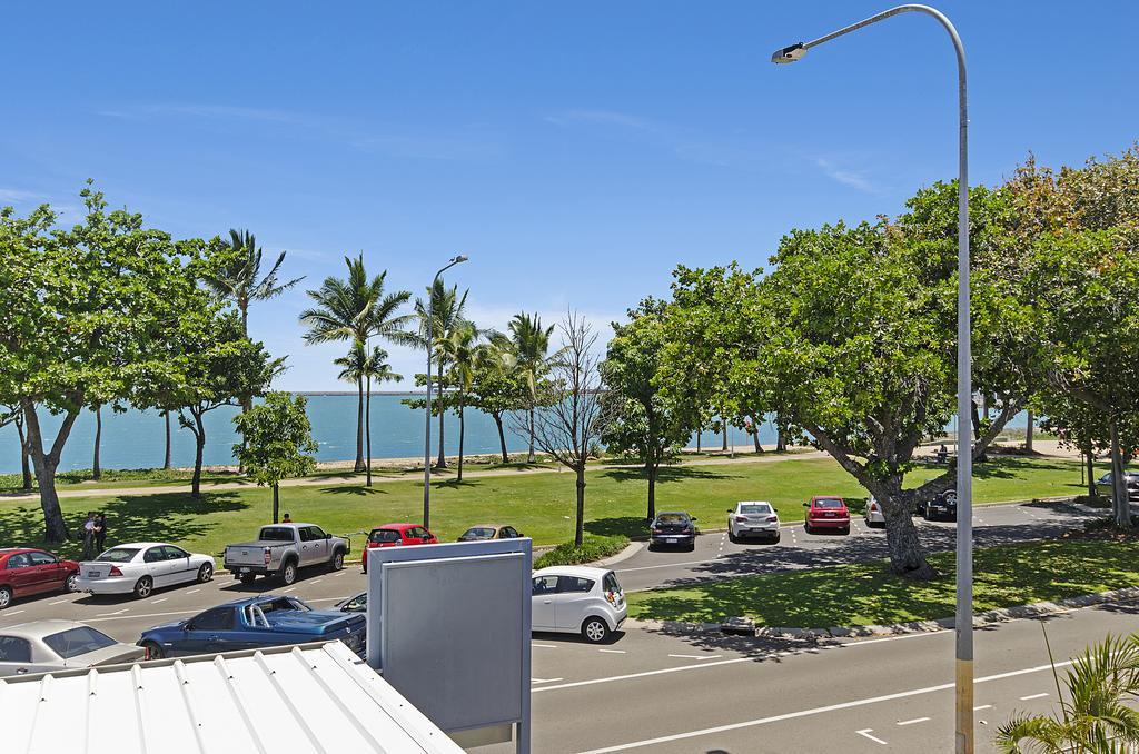 Strand Motel Townsville Bilik gambar