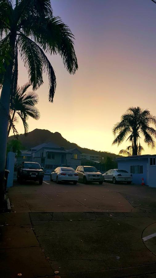 Strand Motel Townsville Luaran gambar
